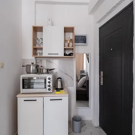 Athanias Ii 아파트