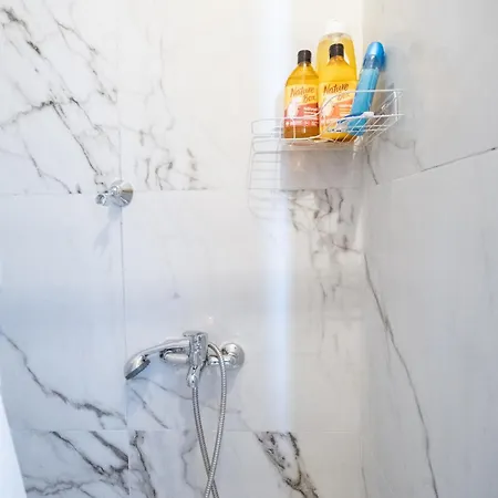 Athanias Ii Lejlighed